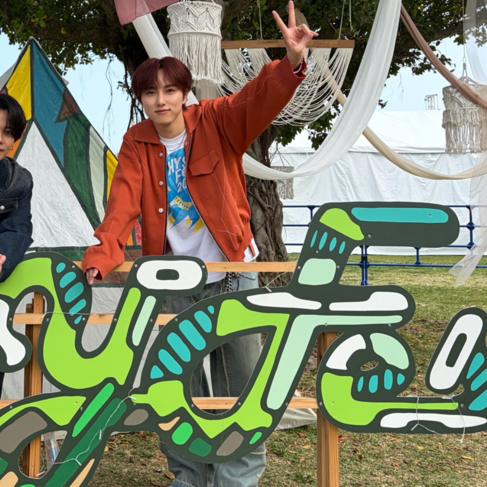 藤牧京介 (INI)的最新照片