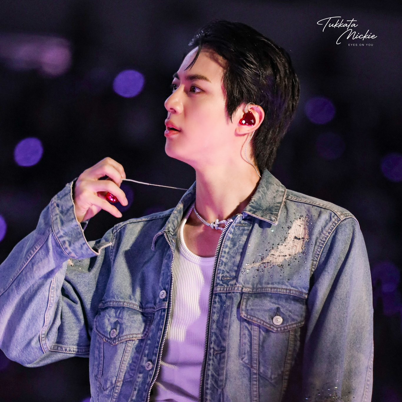 Momen yang diabadikan oleh penggemar Jin (BTS)