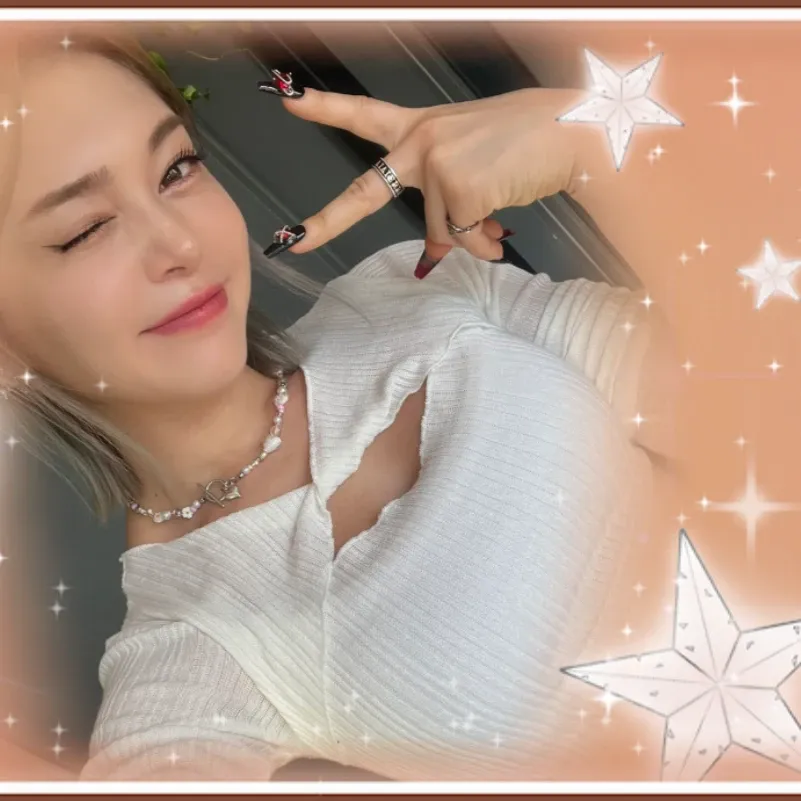 Latest photo of AleXa