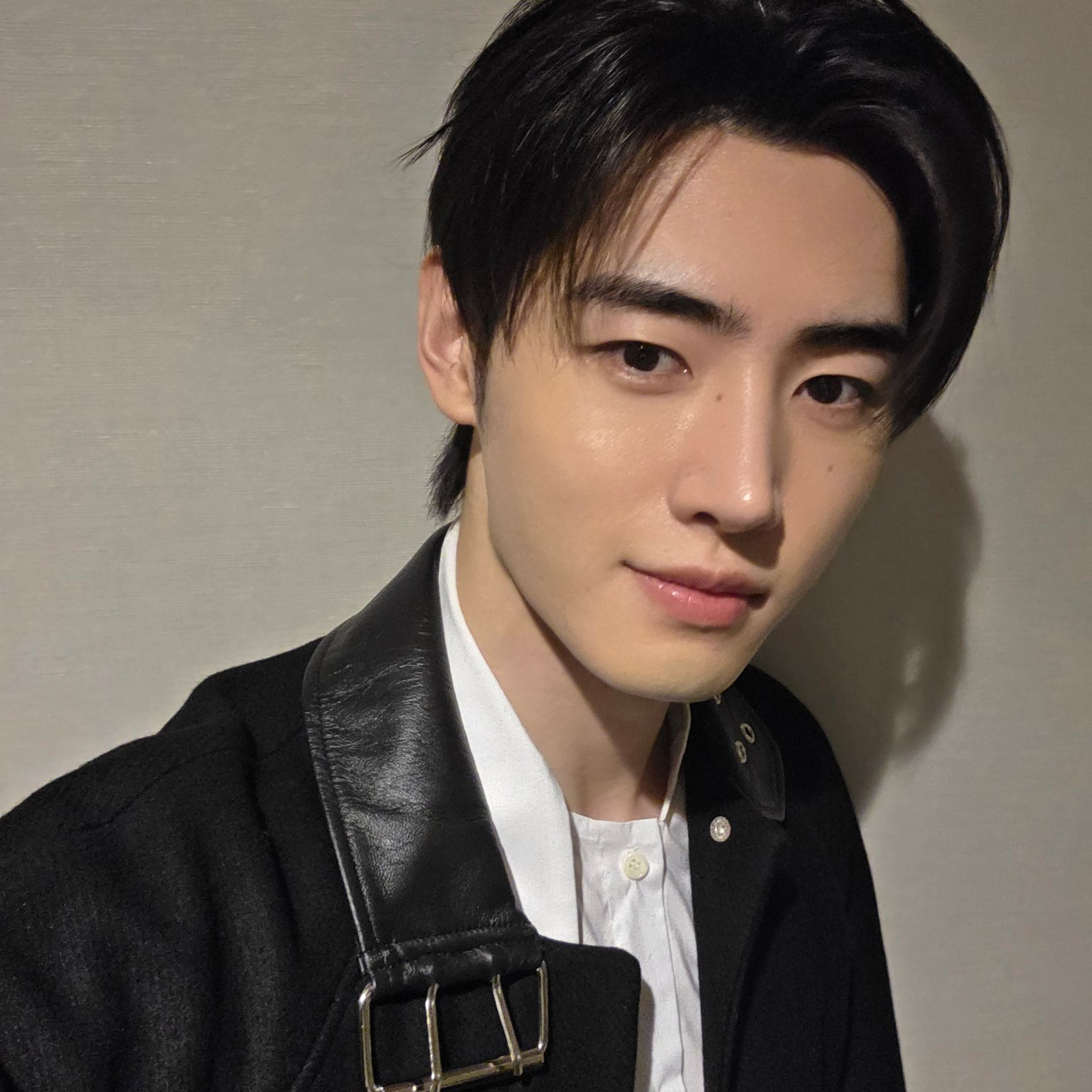 성훈 (ENHYPEN)의 최신 사진