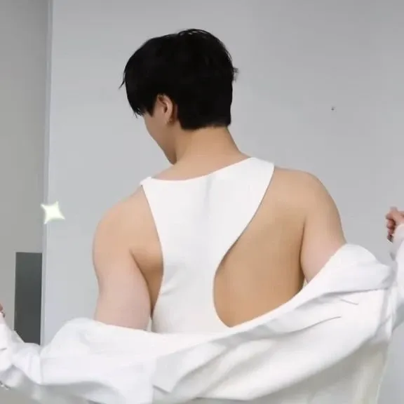 Behind-the-scenes cut of Moonbin (ASTRO)