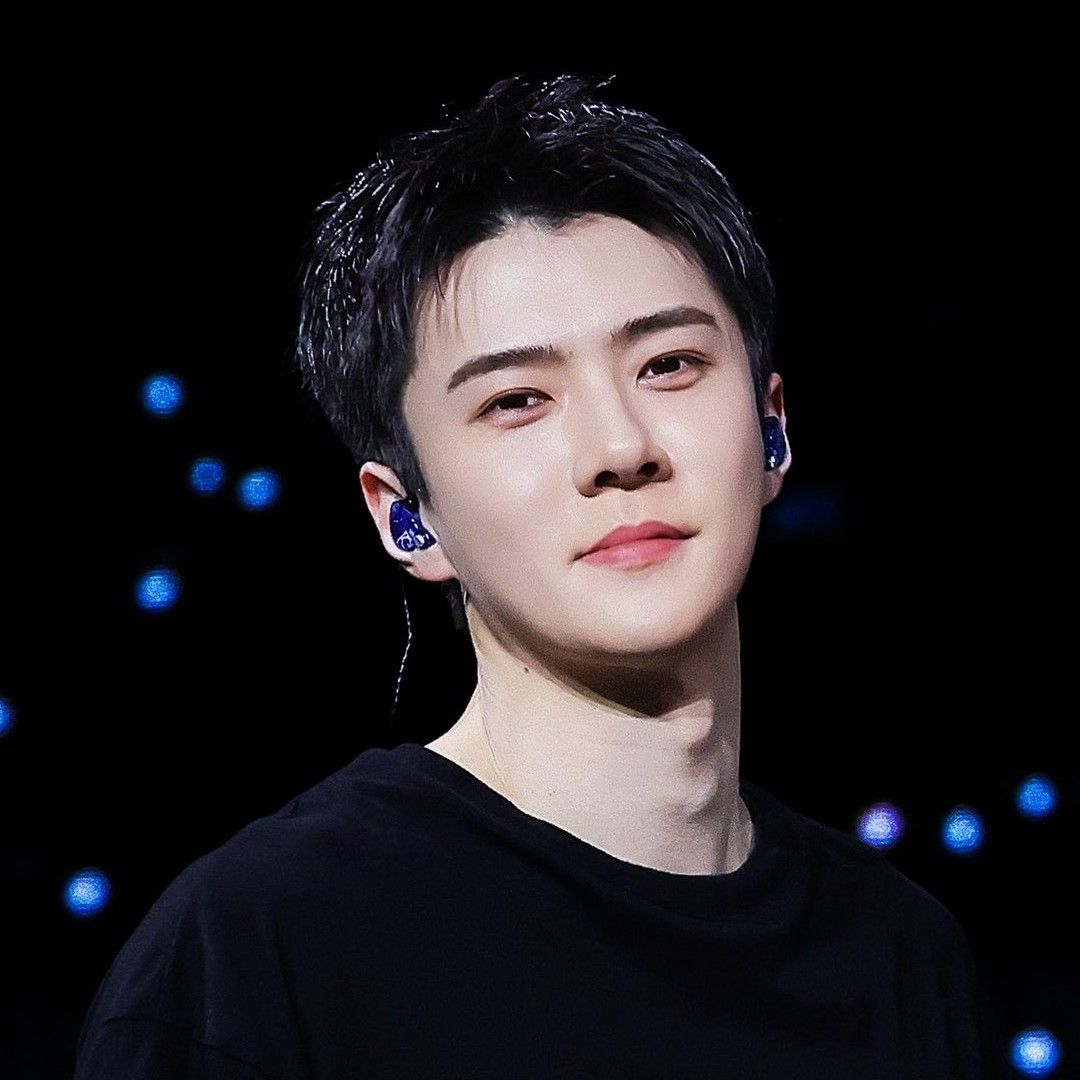 Behind-the-scenes cut of Sehun (EXO)