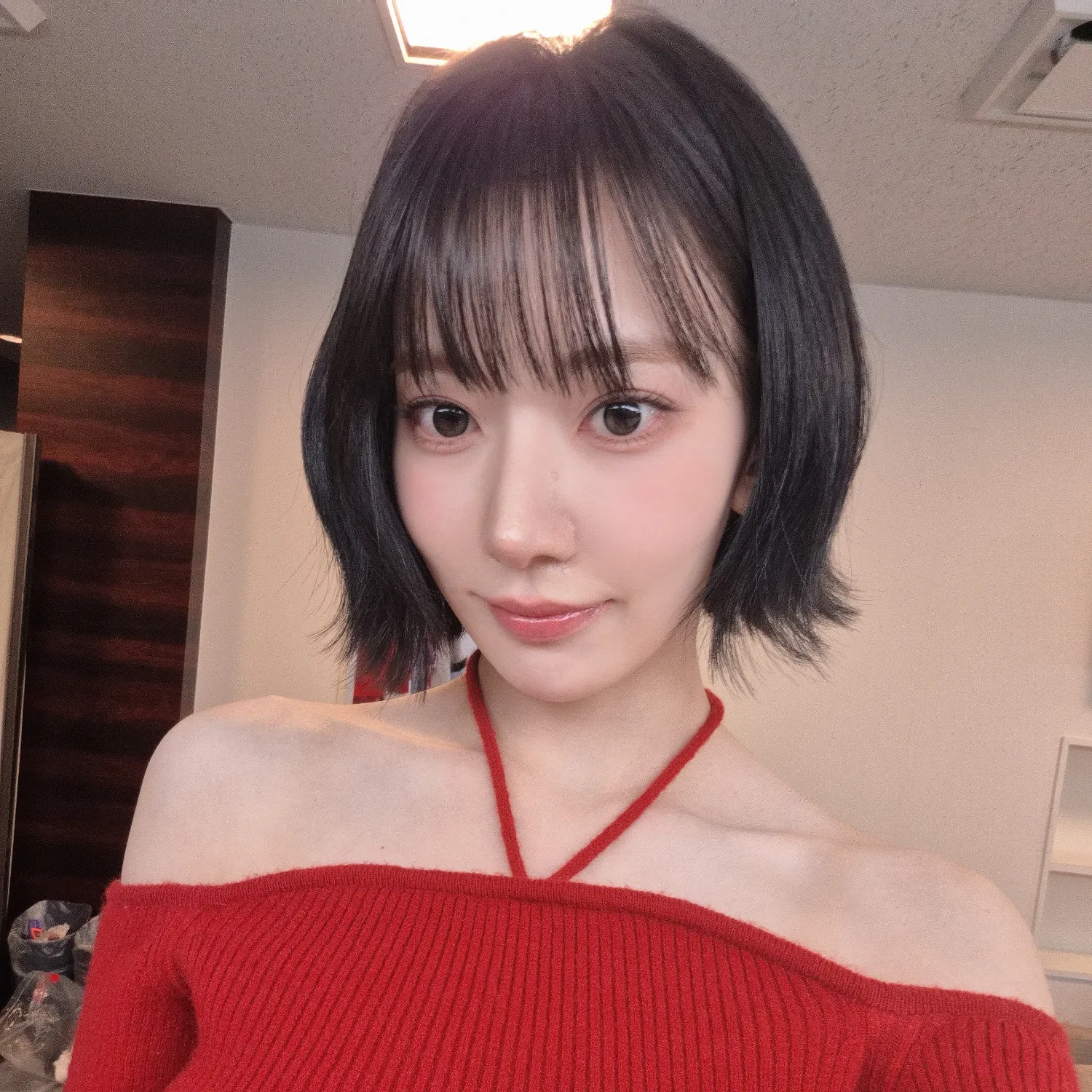 Behind-the-scenes cut of Sakura (LE SSERAFIM)