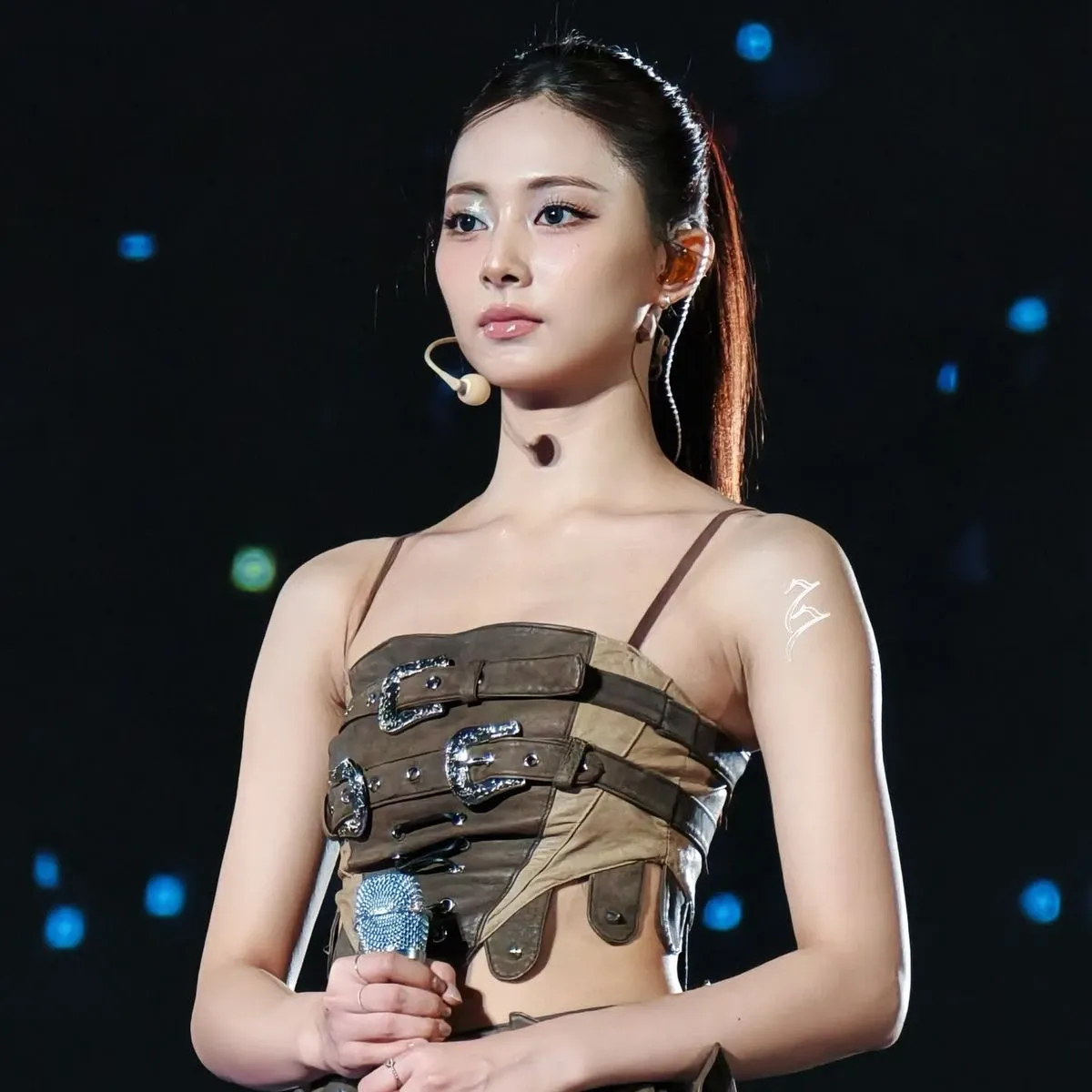 Foto terbaru Tzuyu (TWICE)