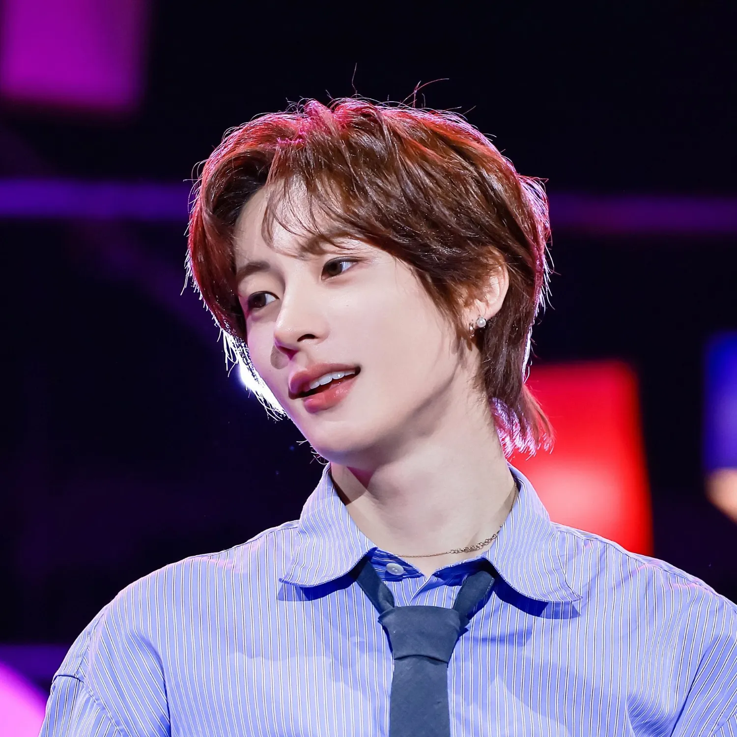 Anton (RIIZE)粉丝拍下的瞬间