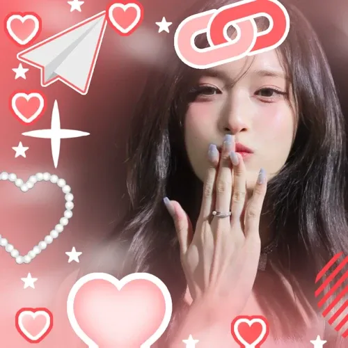 A moment captured by Leeseo (IVE)'s fan