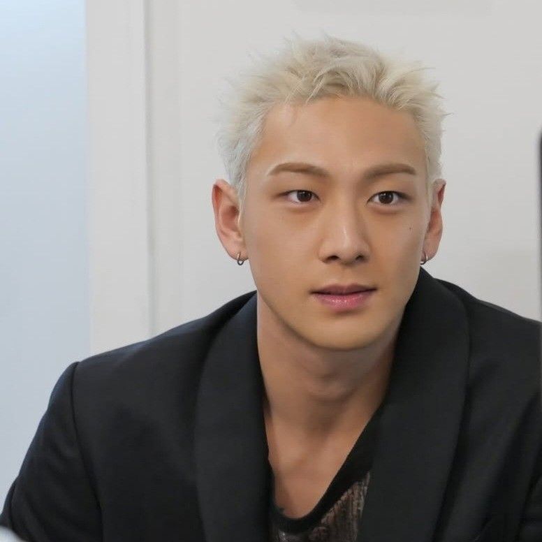 백호의 비하인드 컷