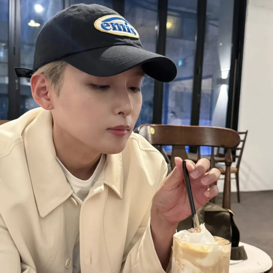 Behind-the-scenes cut of Ryeowook (Super Junior)