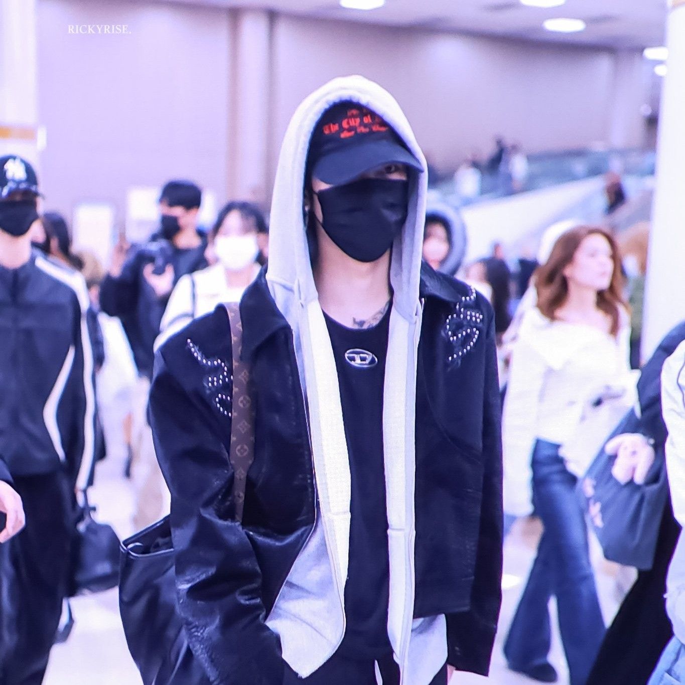 Recent activity shot of Ricky (ZEROBASEONE)