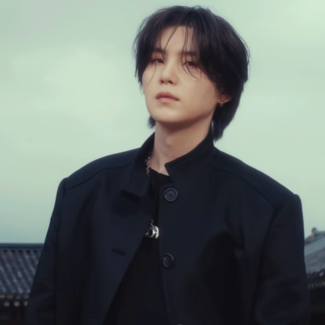 Behind-the-scenes cut of SUGA (BTS)