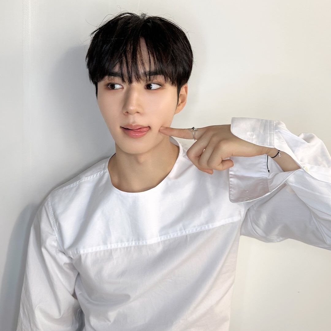 A moment captured by Kim Junseo (ALPHA DRIVE ONE)'s fan