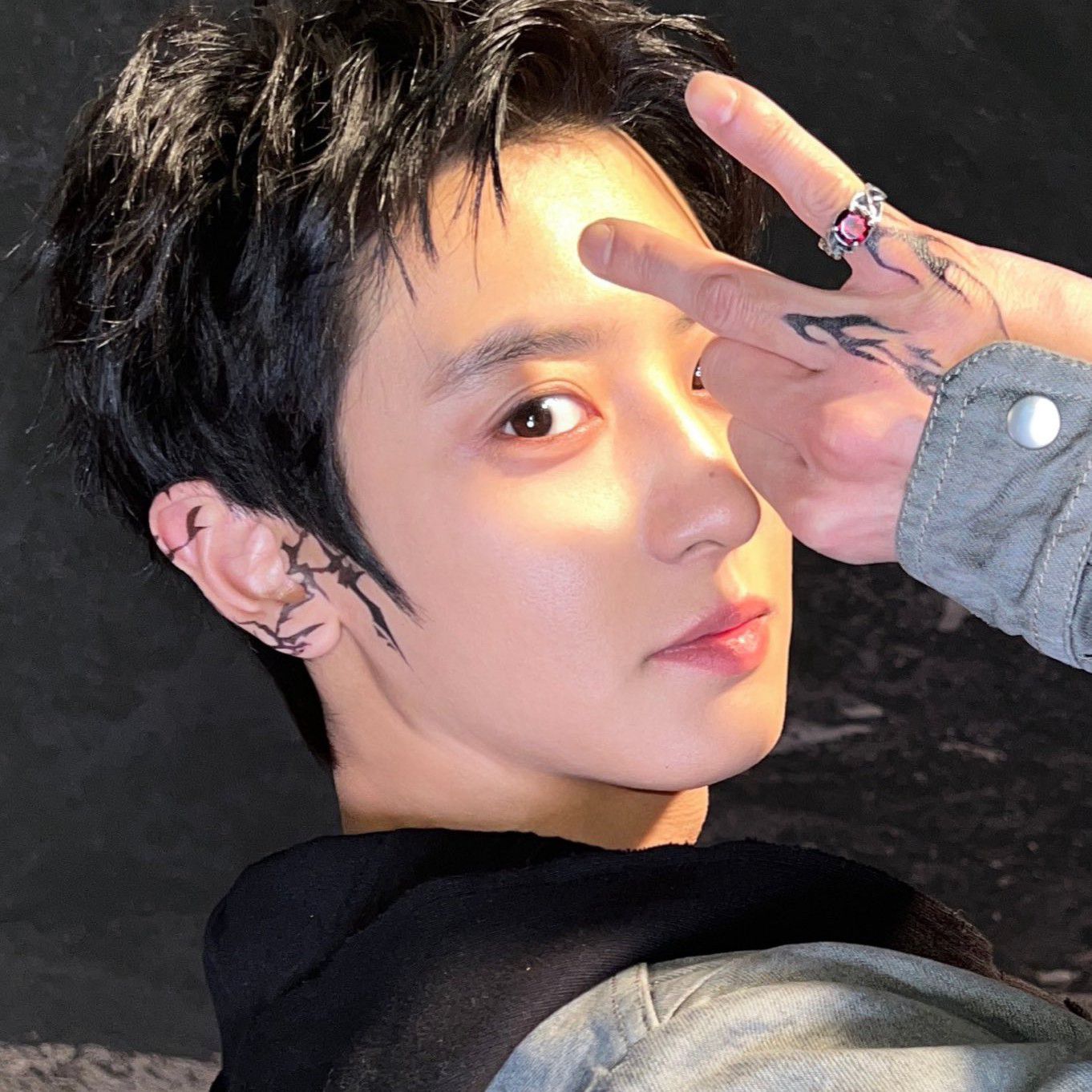 燦烈 (EXO)的最新活動照片