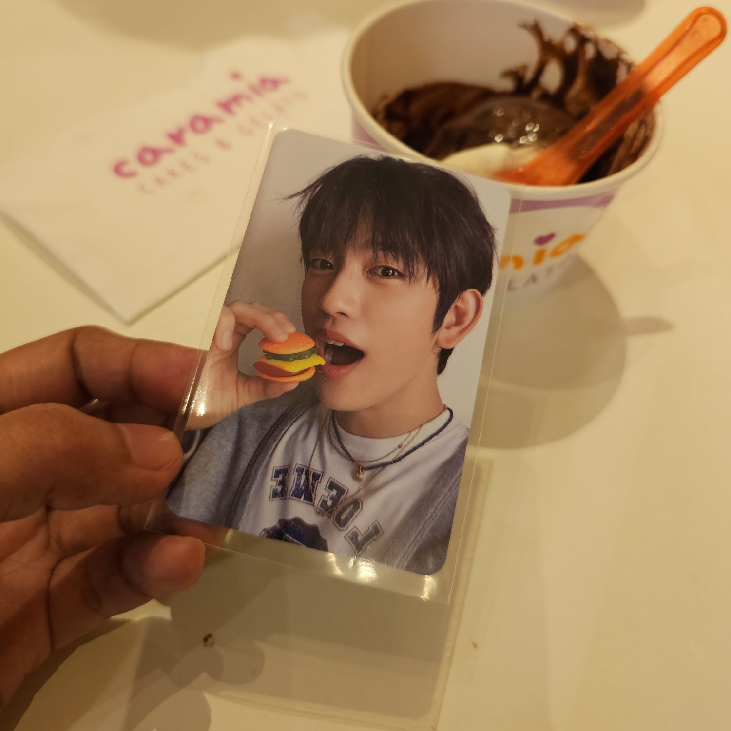 A moment captured by Jinyoung (GOT7)'s fan