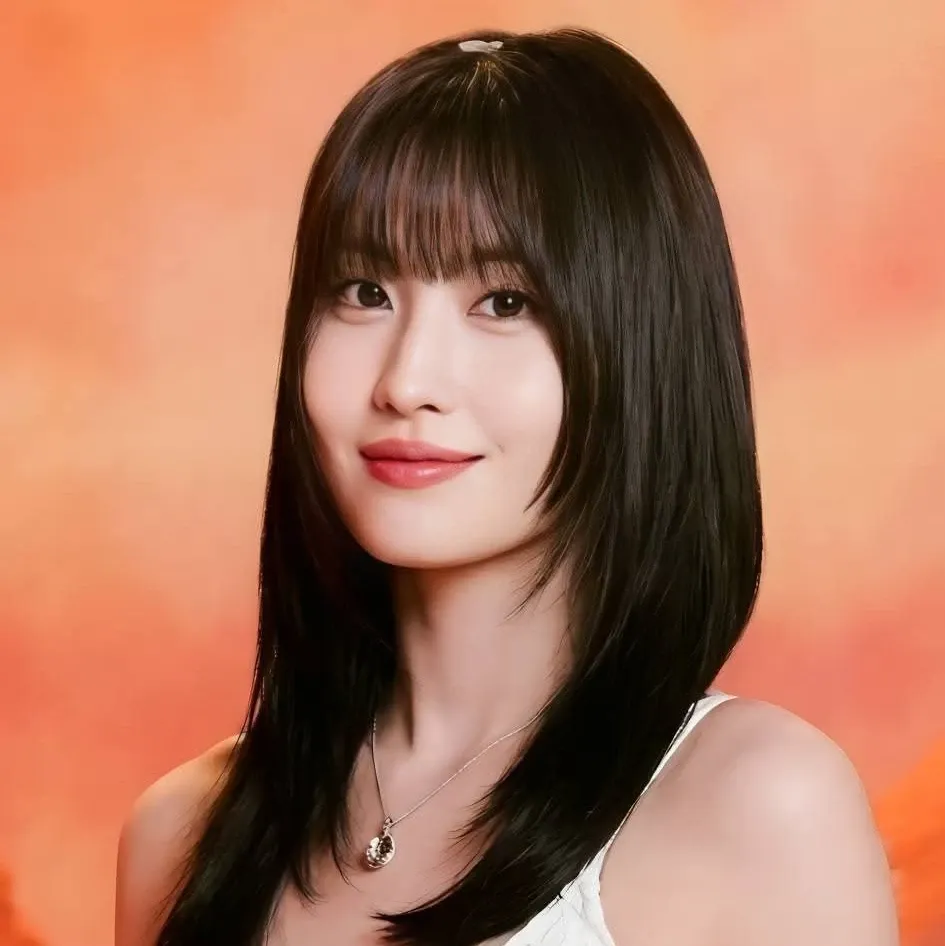 모모 (TWICE)의 비하인드 컷