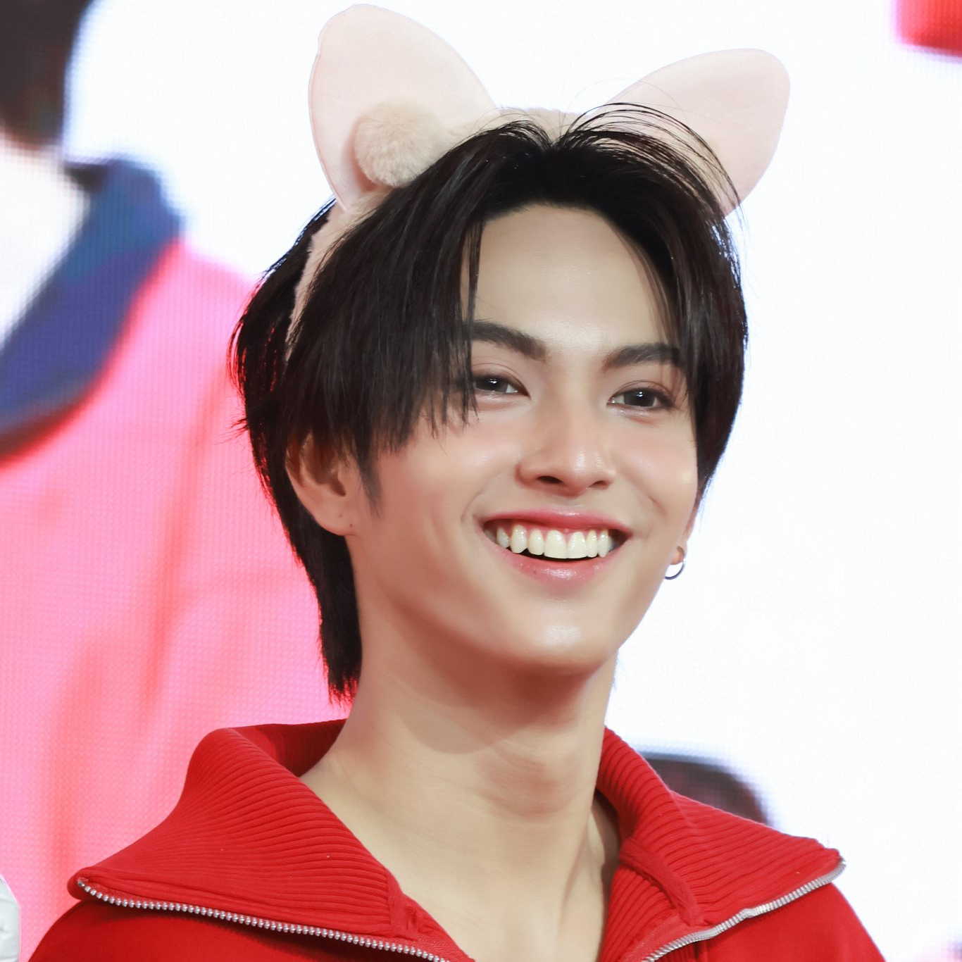 A moment captured by Copper (BUS)'s fan