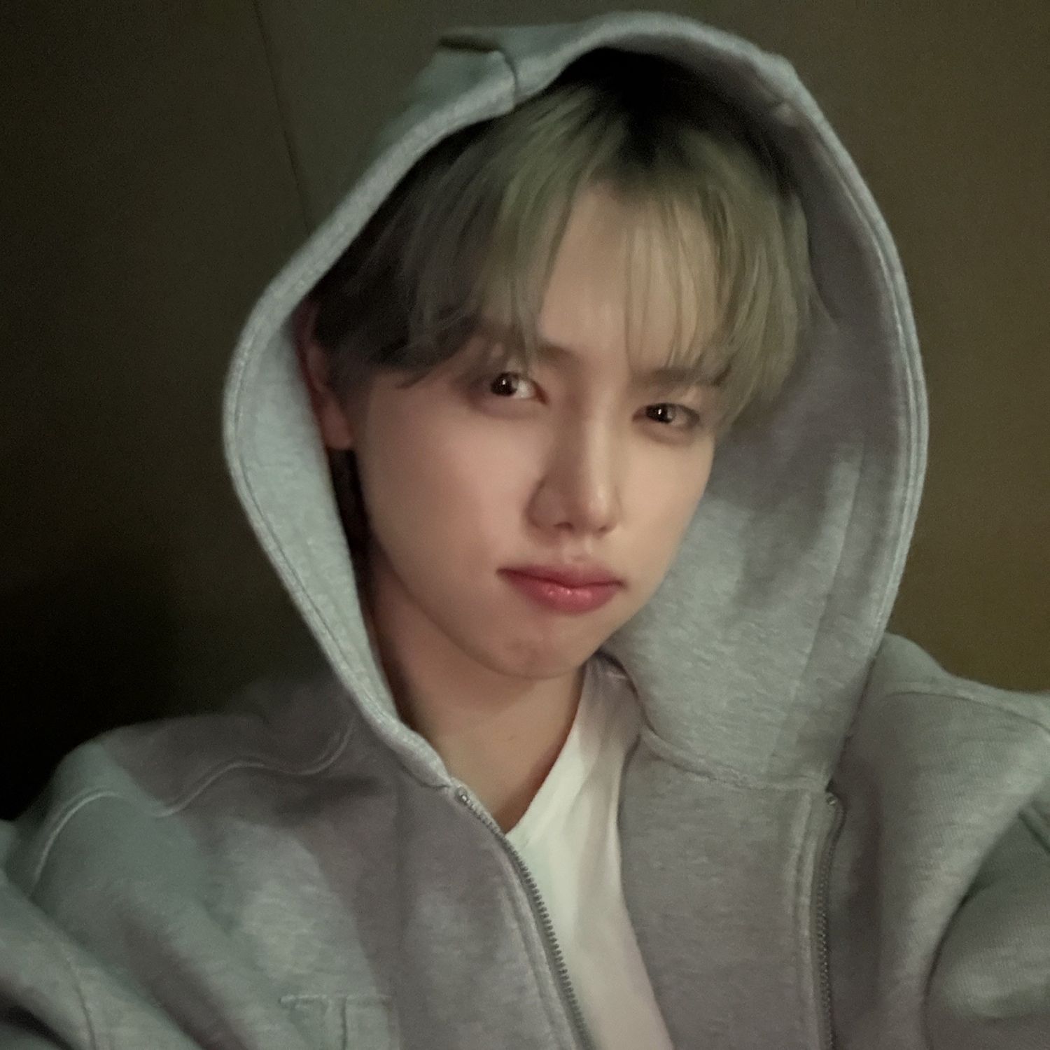 Recent activity shot of Minhee (CRAVITY)