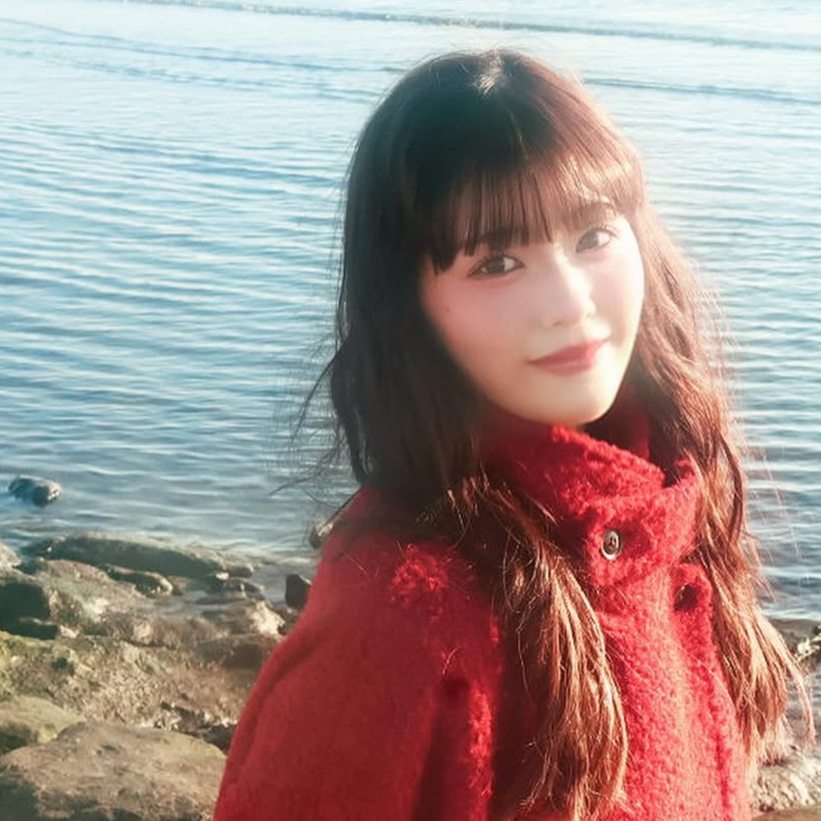 石井蘭 (ME:I)の最新写真