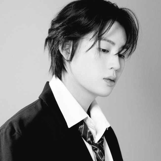 ハ・ソンウンの舞台裏ショット