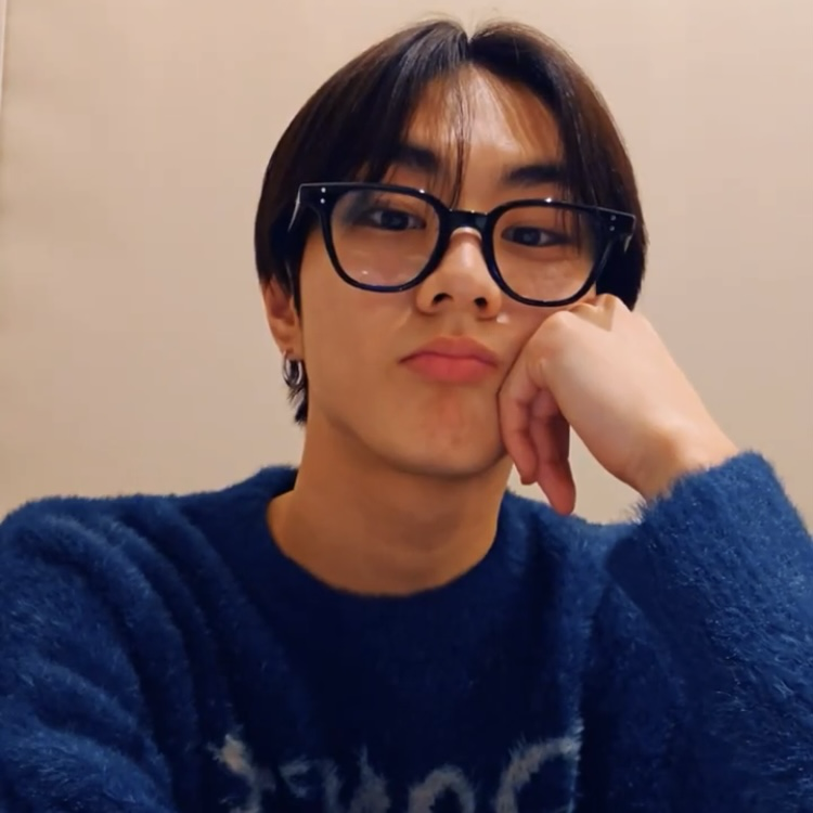 Momen yang diabadikan oleh penggemar ENHYPEN