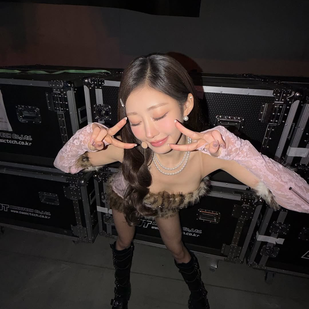 A moment captured by Julie (KISS OF LIFE)'s fan