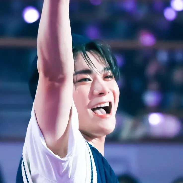 文彬 (ASTRO)粉絲拍下的瞬間