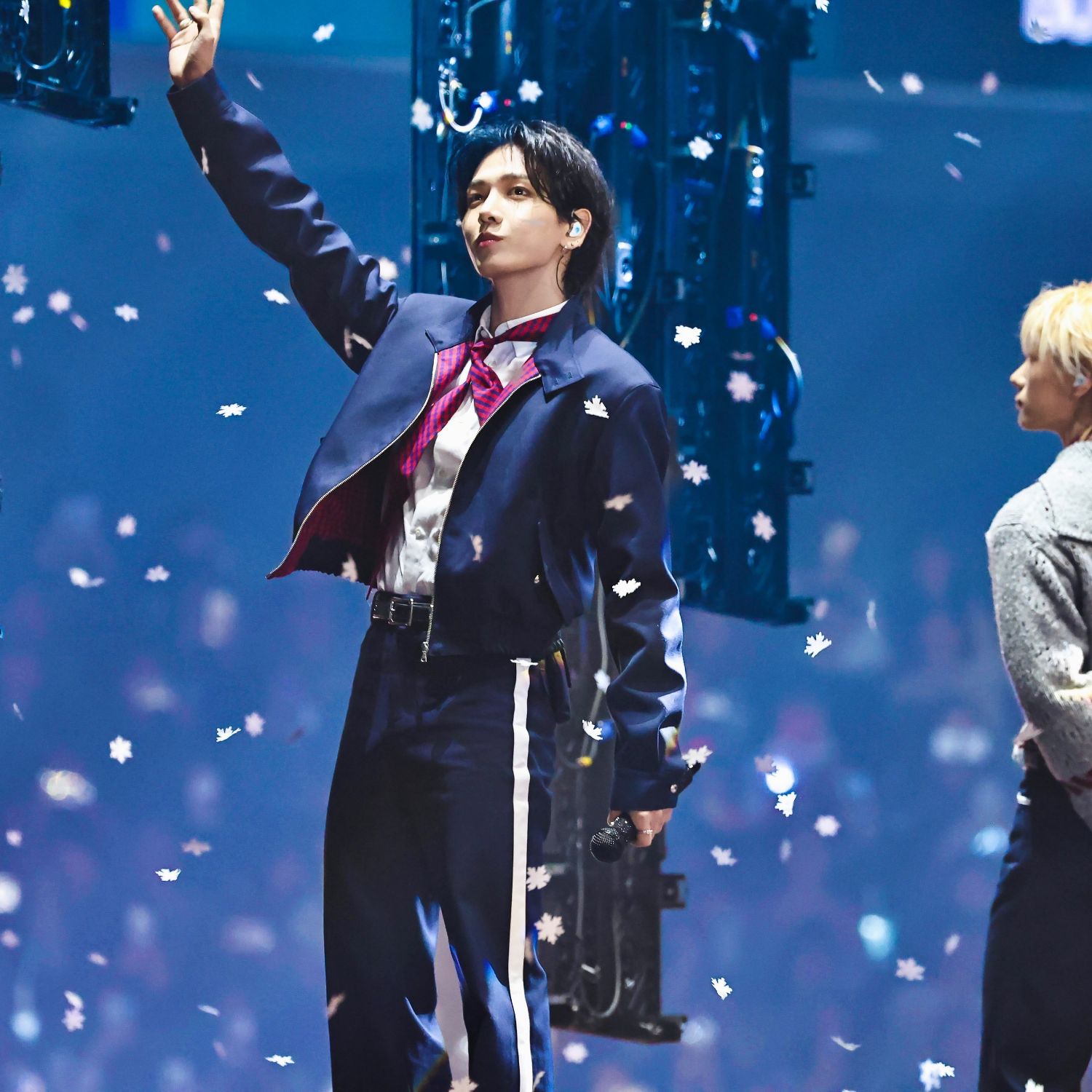 Latest photo of Myeong Jaehyun (BOYNEXTDOOR)