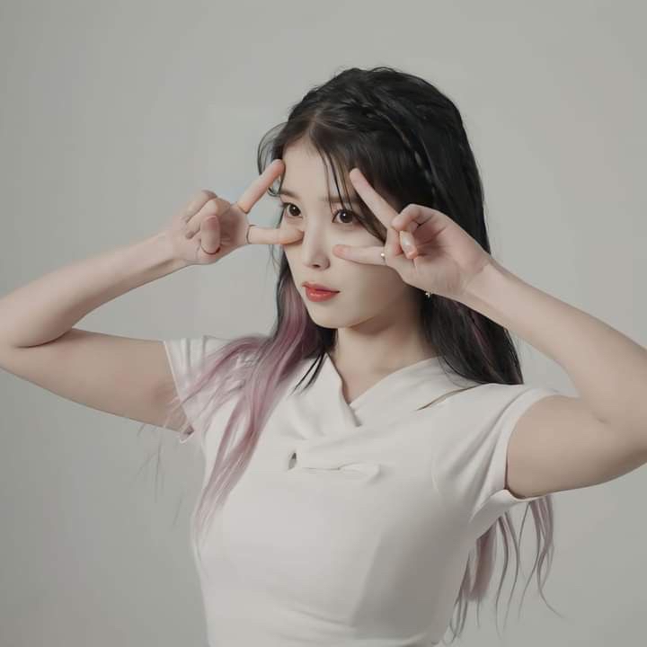 아이유의 최신 사진