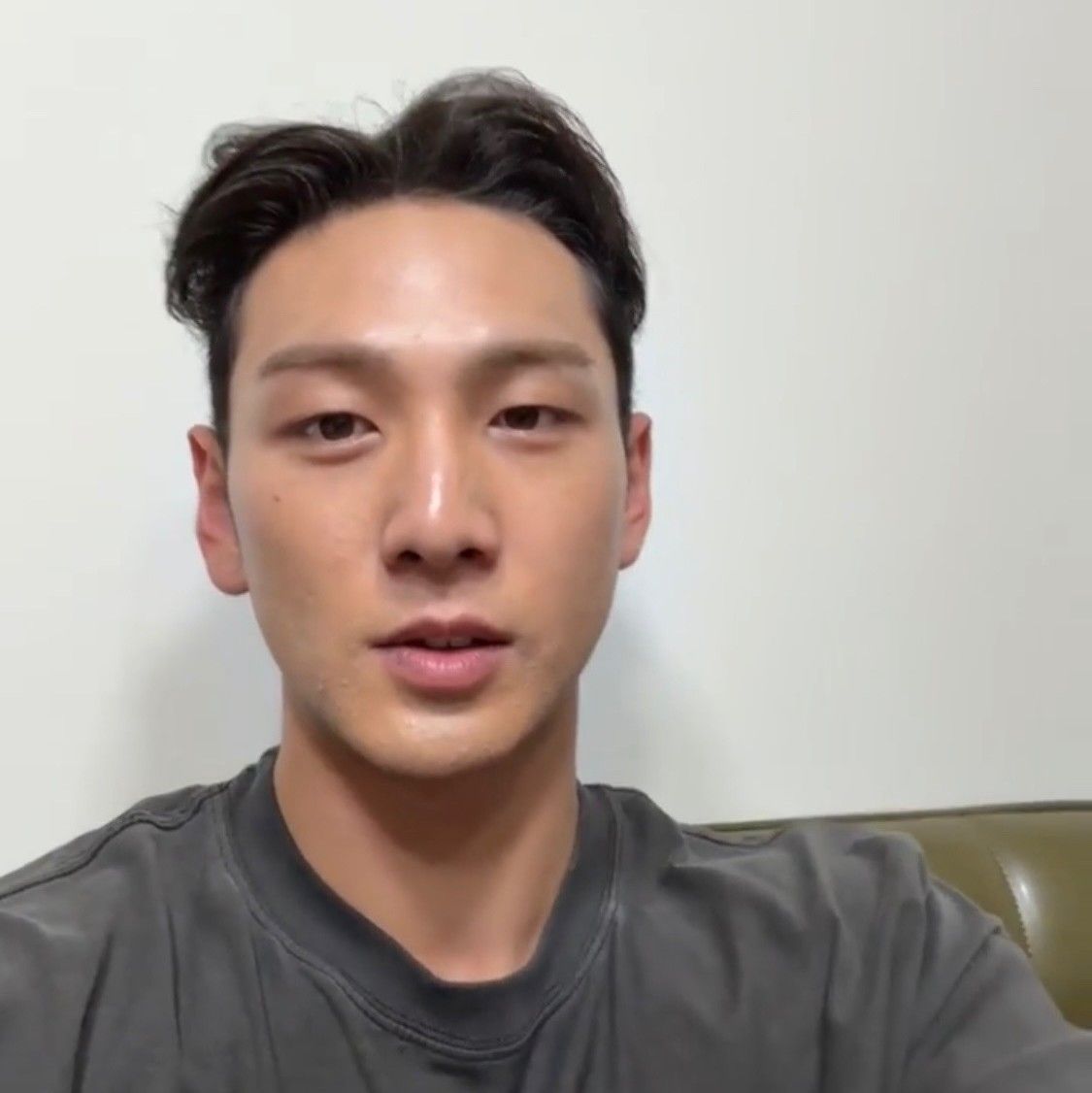 백호의 비하인드 컷