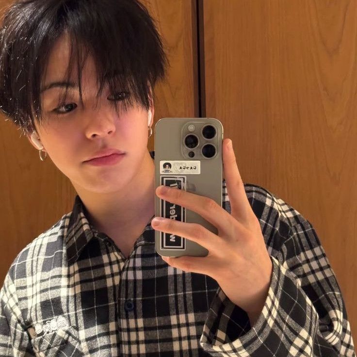 윤재혁 (TREASURE)의 비하인드 컷