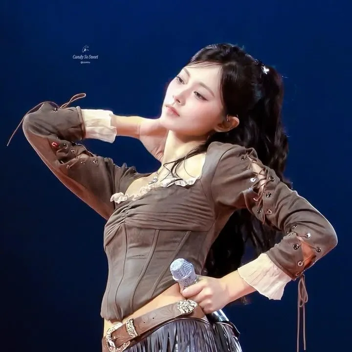 子瑜 (TWICE)粉絲拍下的瞬間