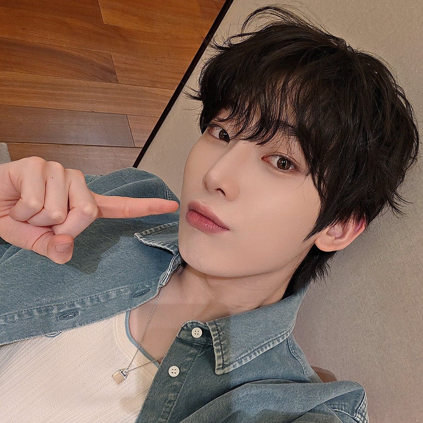 선우 (ENHYPEN)의 비하인드 컷