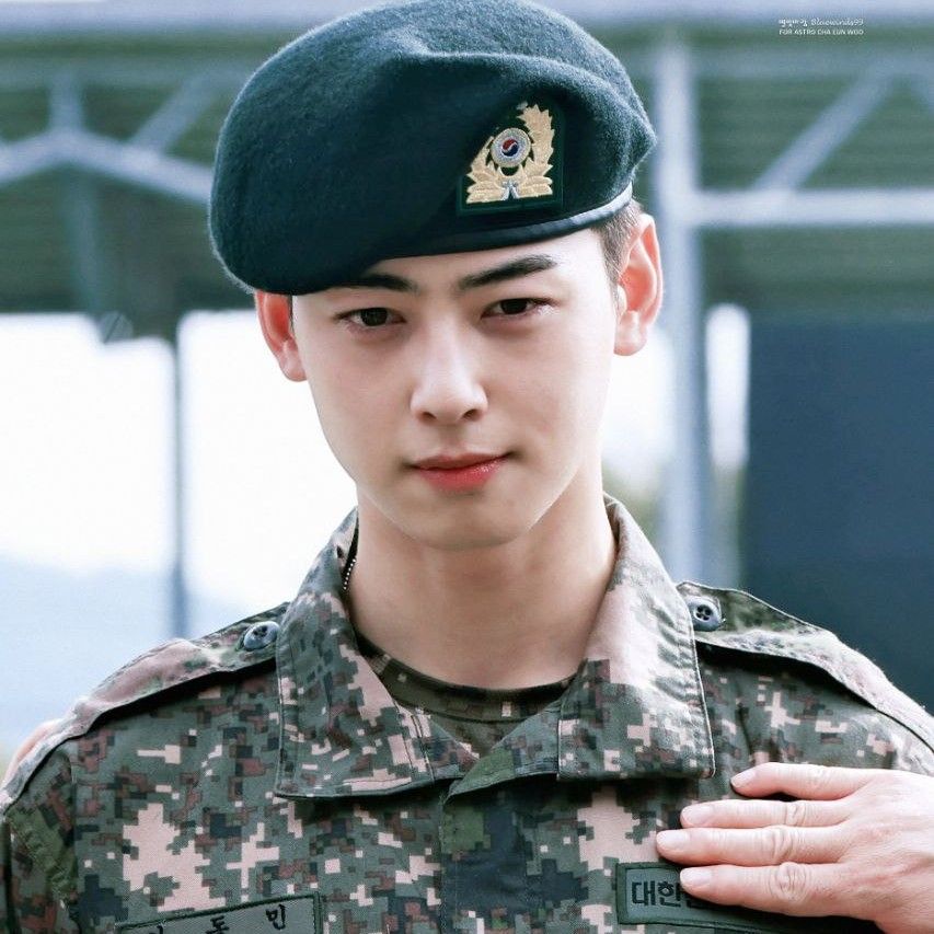 Behind-the-scenes cut of Eunwoo (ASTRO)