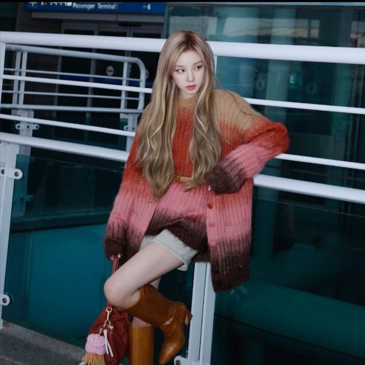 ウギ (i-dle)の最新写真