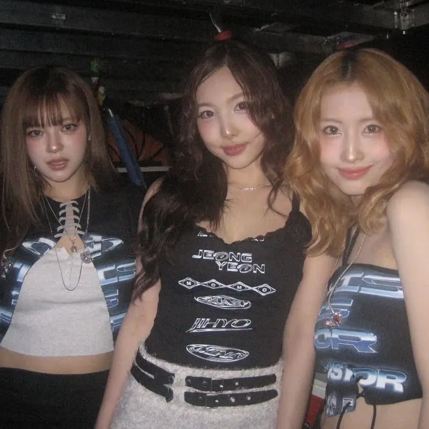 Recent activity shot of Momo (TWICE)