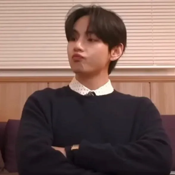 뷔 (방탄소년단)의 비하인드 컷