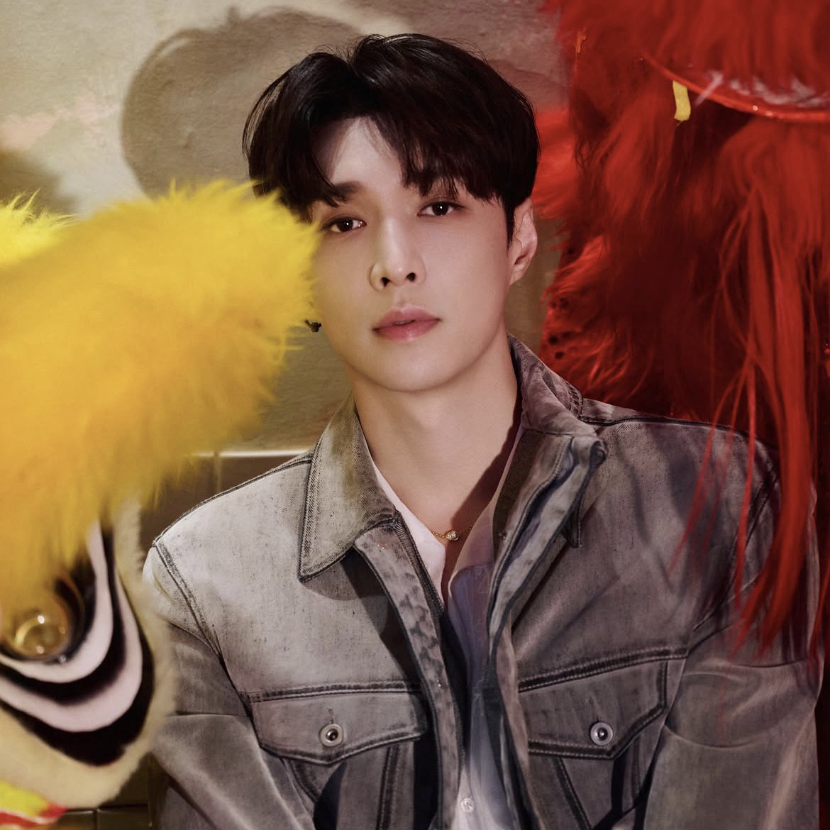 Recent activity shot of Lay (EXO)