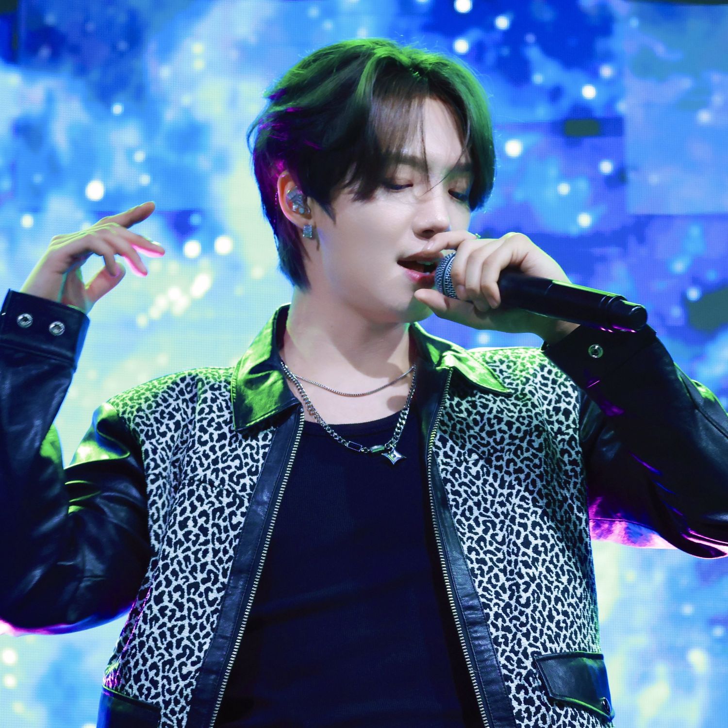 Foto terbaru Lim Youngmin