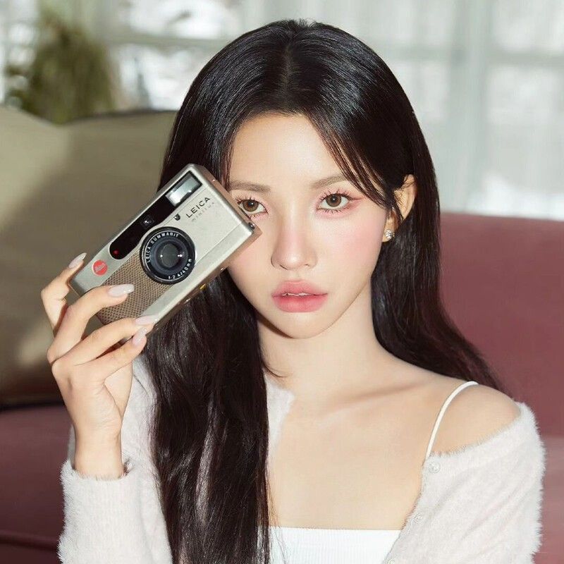 Behind-the-scenes cut of Soyeon (i-dle)