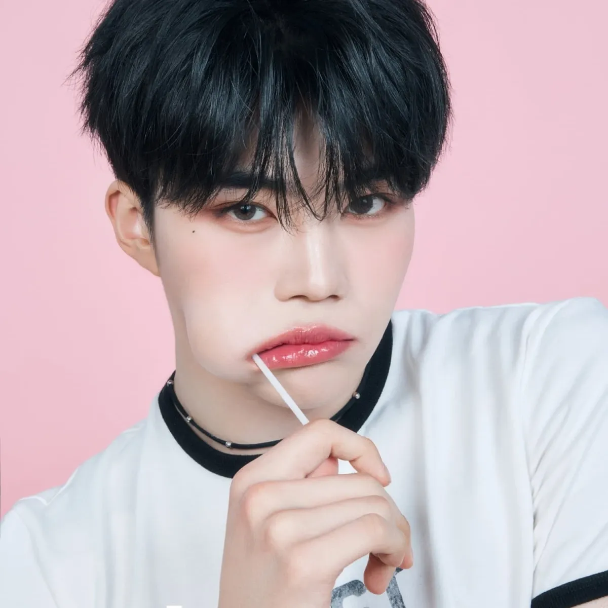 Recent activity shot of Park Gunwook (ZEROBASEONE)