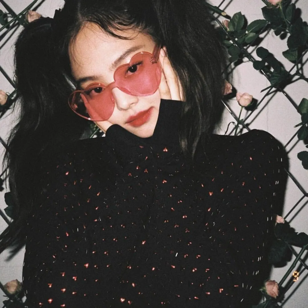 Behind-the-scenes cut of Jennie (BLACKPINK)