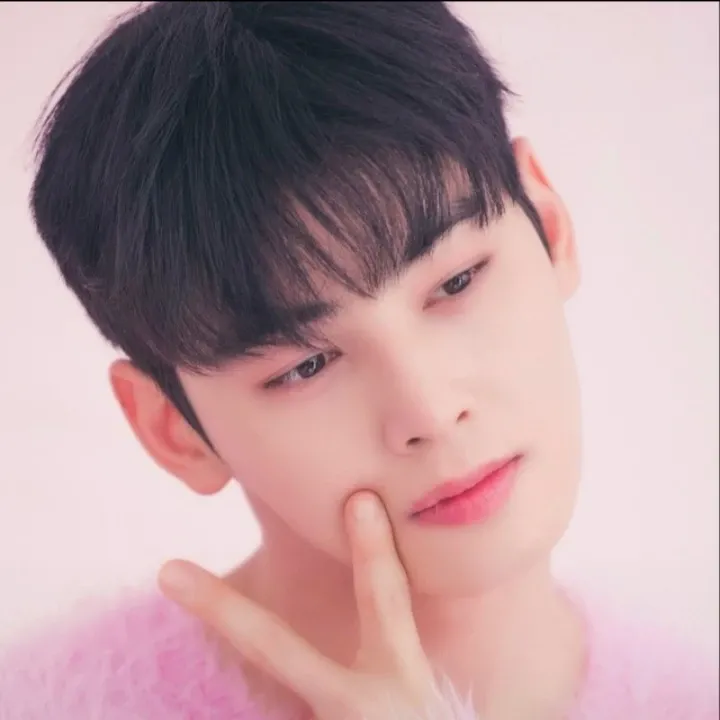 Behind-the-scenes cut of Eunwoo (ASTRO)