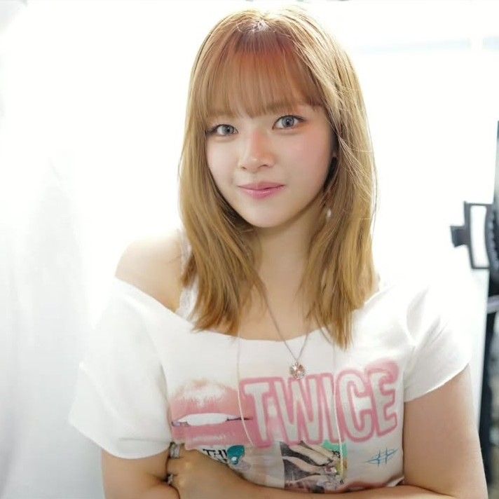 정연 (TWICE)의 최신 사진