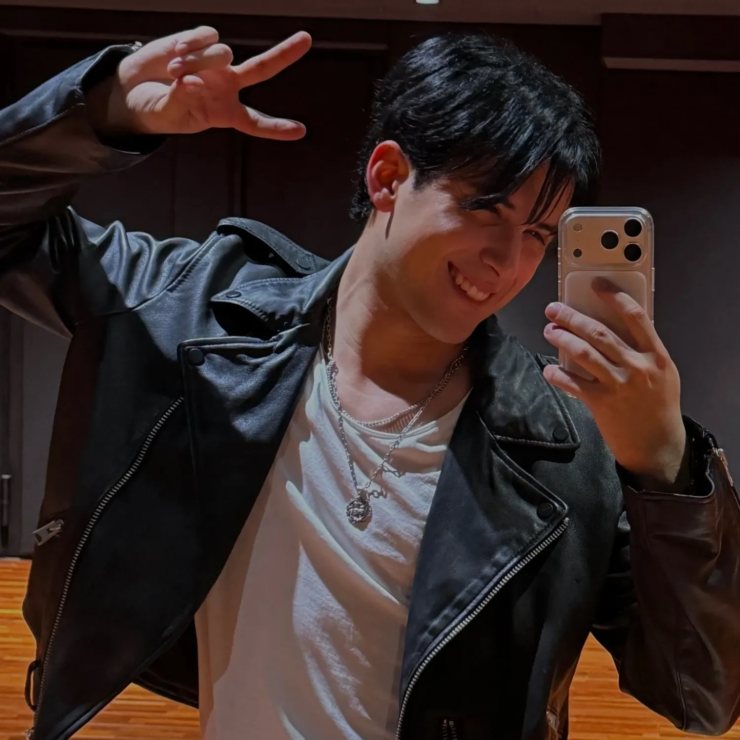 Latest photo of Alejandro (SANTOS BRAVOS)