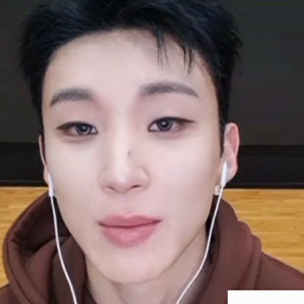 A moment captured by Jongup (B.A.P)'s fan