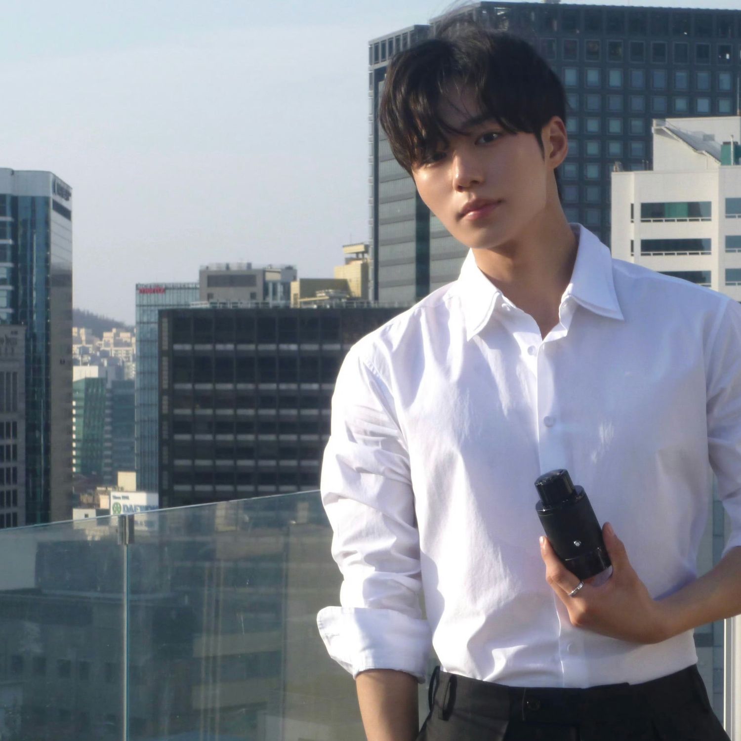 金俊抒 (ALPHA DRIVE ONE)的最新照片