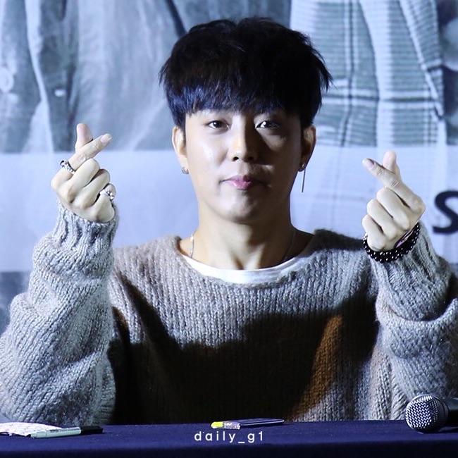 Recent activity shot of Eun Jiwon (SECHSKIES)