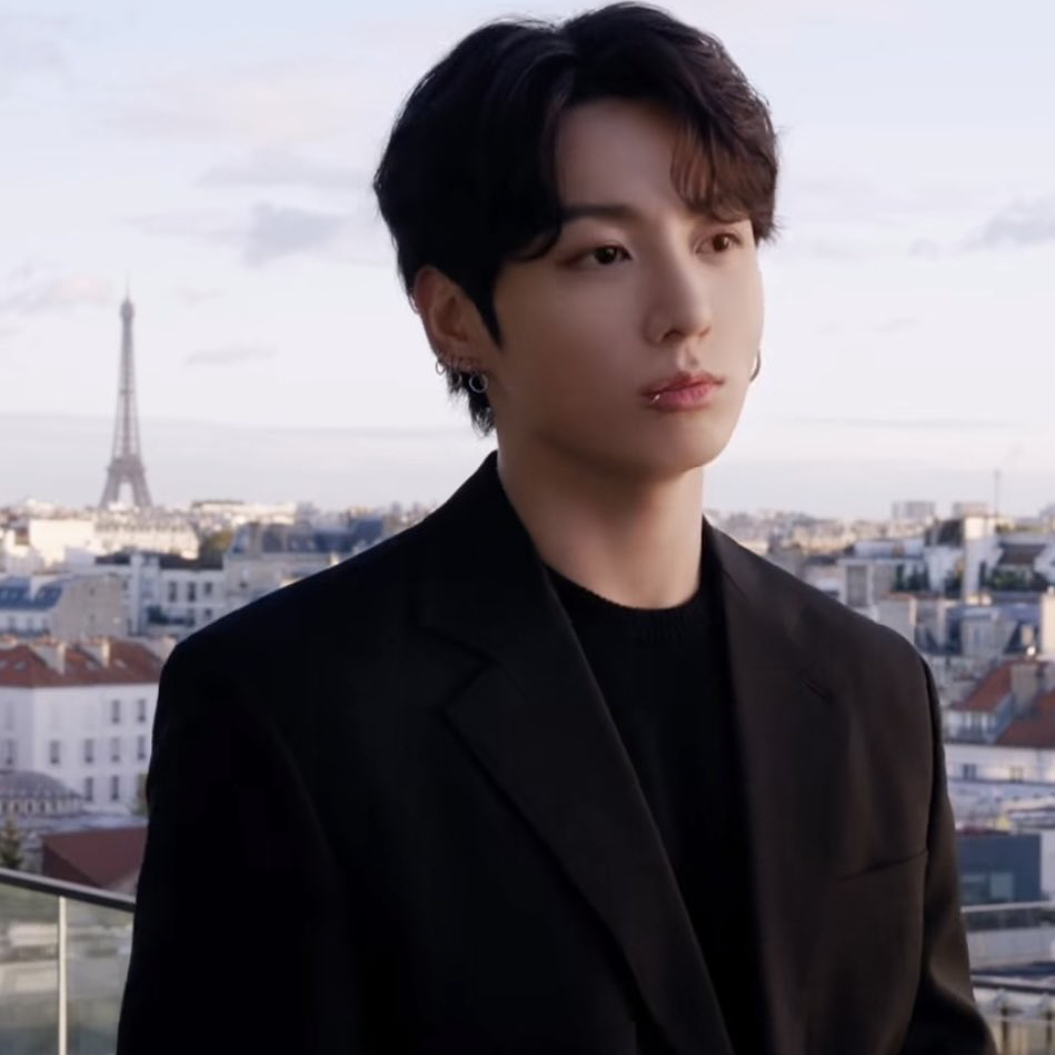 A moment captured by Jungkook (BTS)'s fan