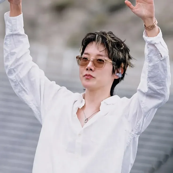 Latest photo of j-hope (BTS)