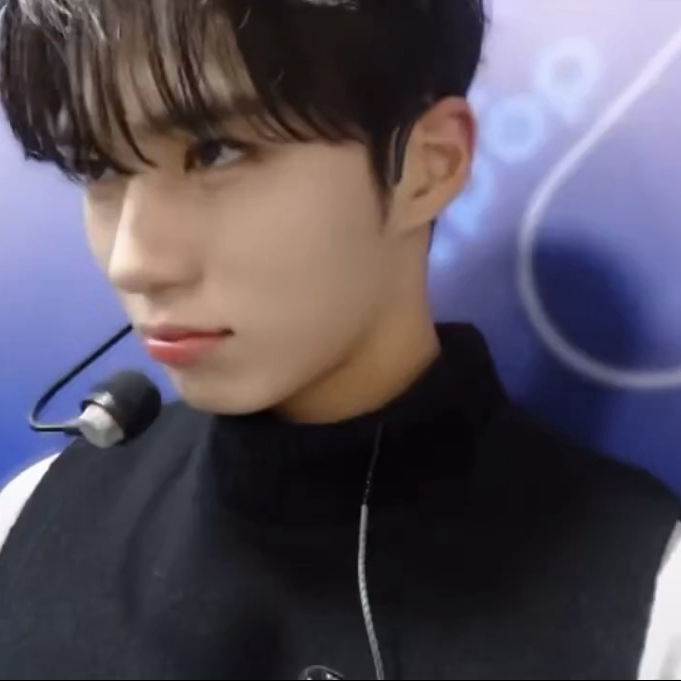 Recent activity shot of Kim Junseo (ALPHA DRIVE ONE)