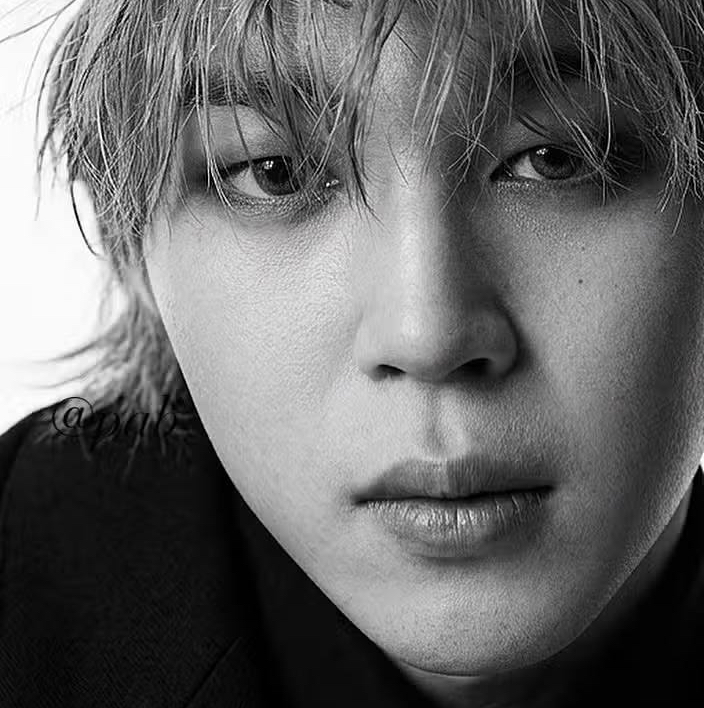 A moment captured by Jimin (BTS)'s fan